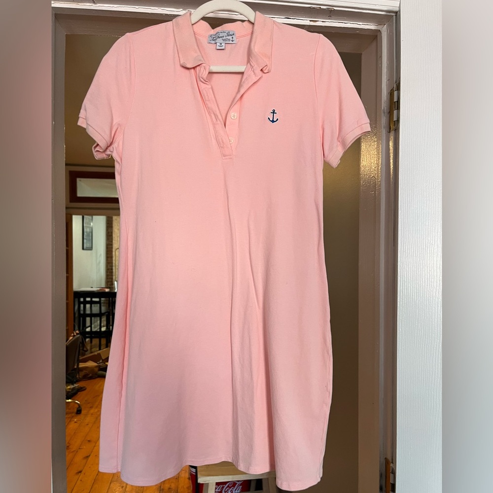 Kiel James Patrick Matunuck Sunset polo dress with anchor detailing